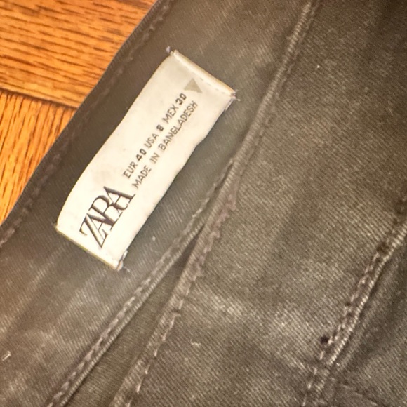 Black denim flare out pants from Zara - Picture 7 of 7